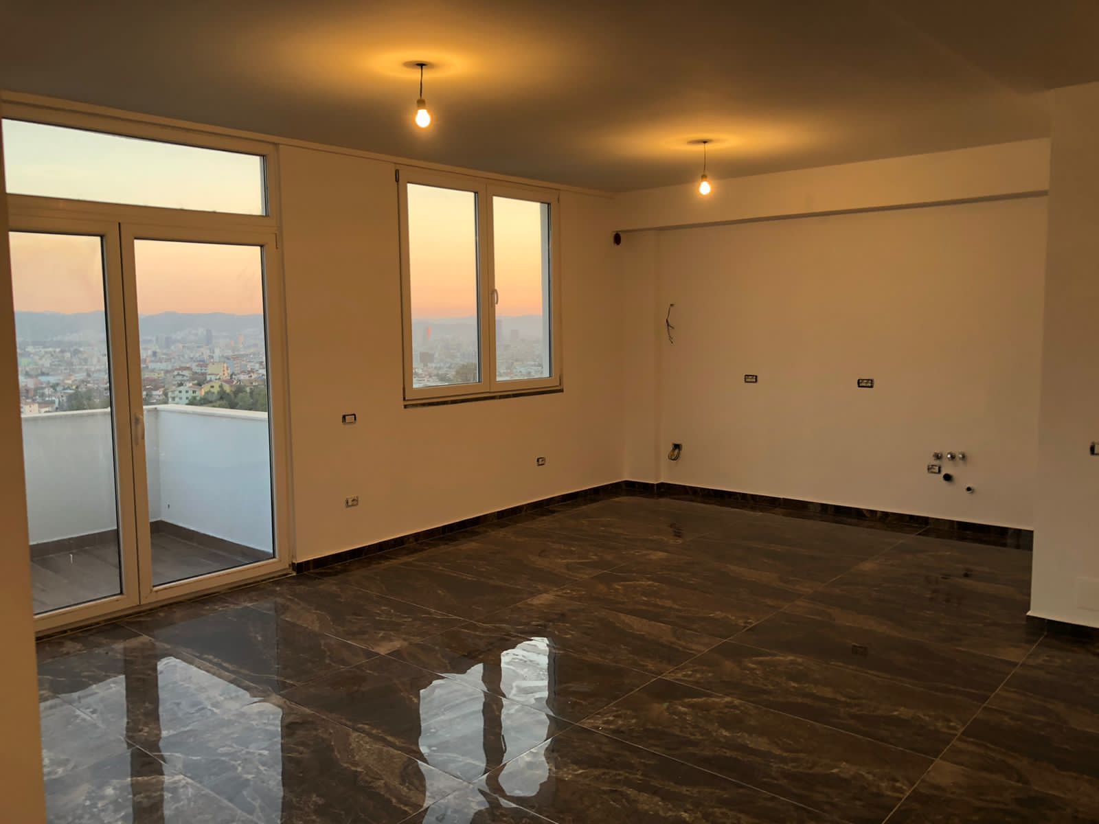 20f9aa76-0c68-4a7b-8e73-57d295f38a88