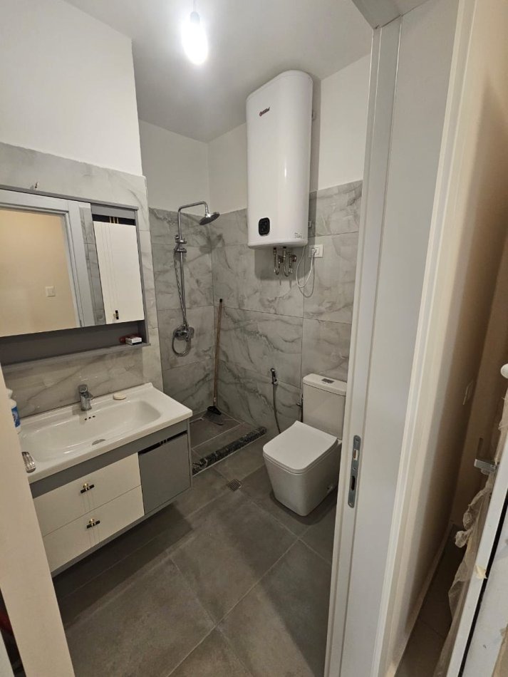 d9e31b92-59f3-453d-8844-38f50697a64e