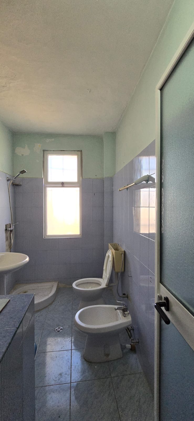 b5f31c2e-17c3-4369-8b42-2683b2ace046