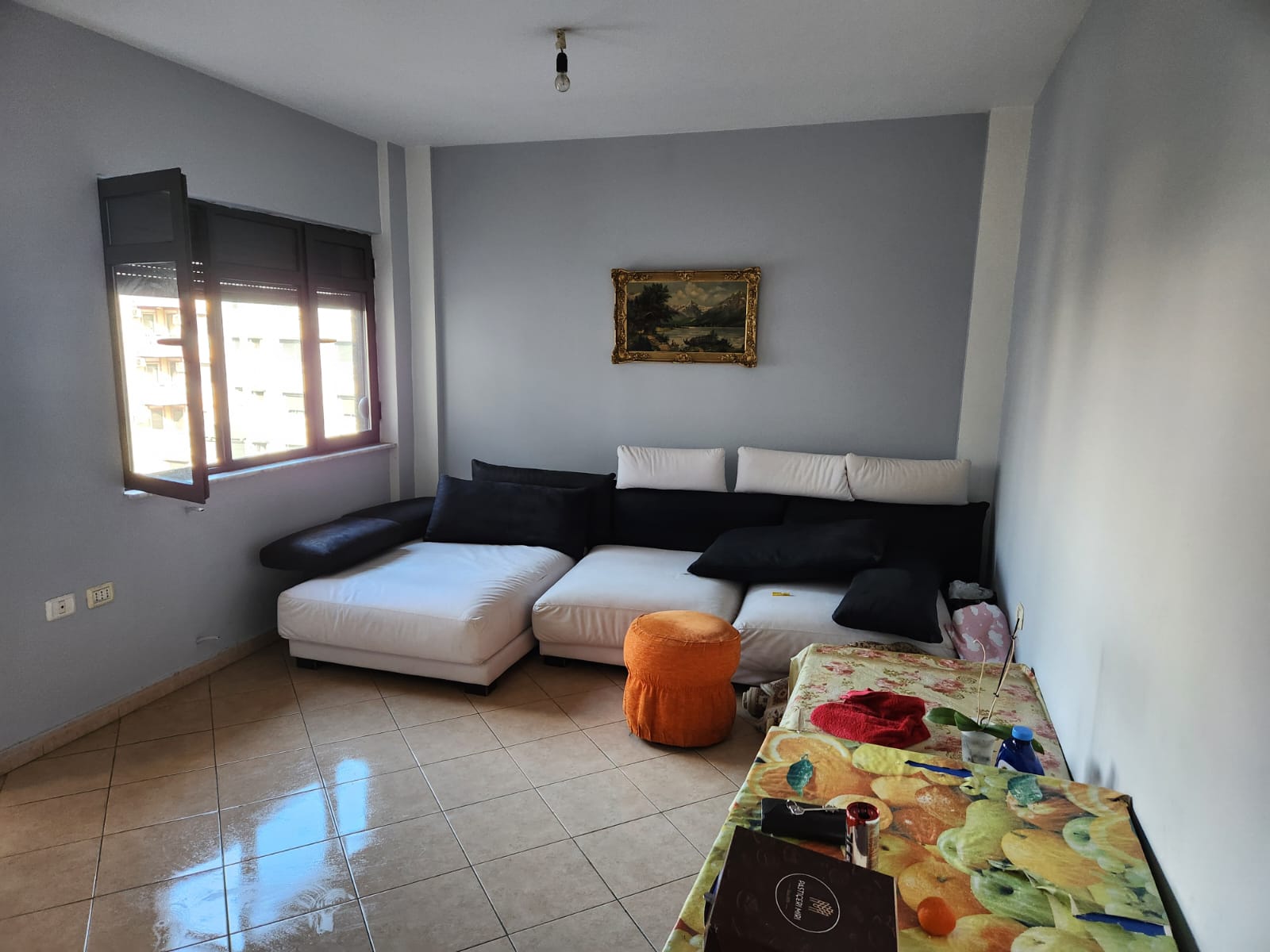 Apartament 2+1 me Qera- Kamez (VR004)